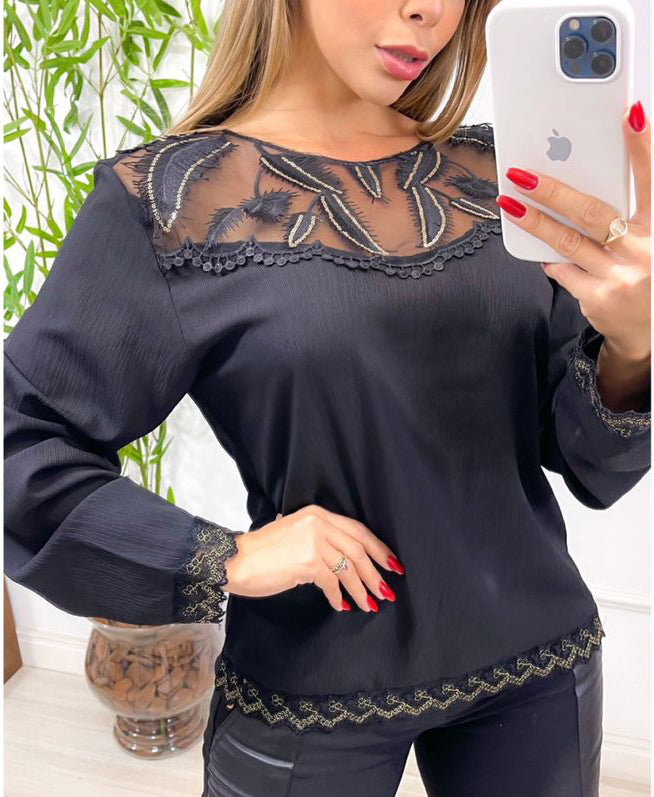 Blusa Crepe Tule No Peito Manga Longa